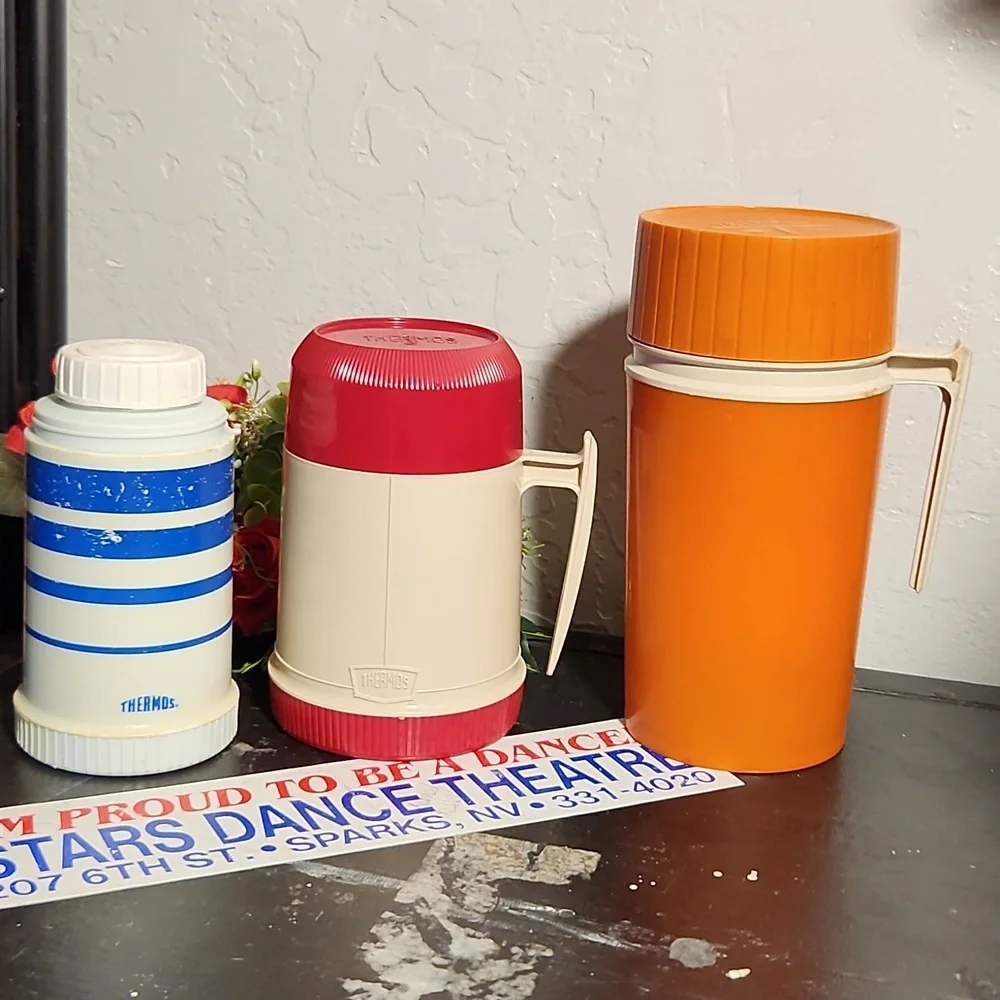 THERMO Vintage Thermoses 3